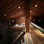 بيت للعطل 4 Bed -sleeps 7 - Northern Light Views *