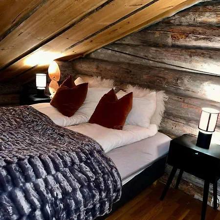 With The View Of Northen Light