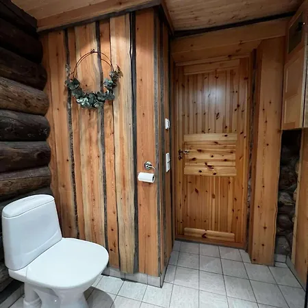 別荘 With The View Of Northen Light キルピスヤルヴィ