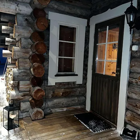 With The View Of Northen Light 別荘